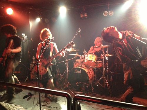 f:id:aiamdolly:20130525215715j:image